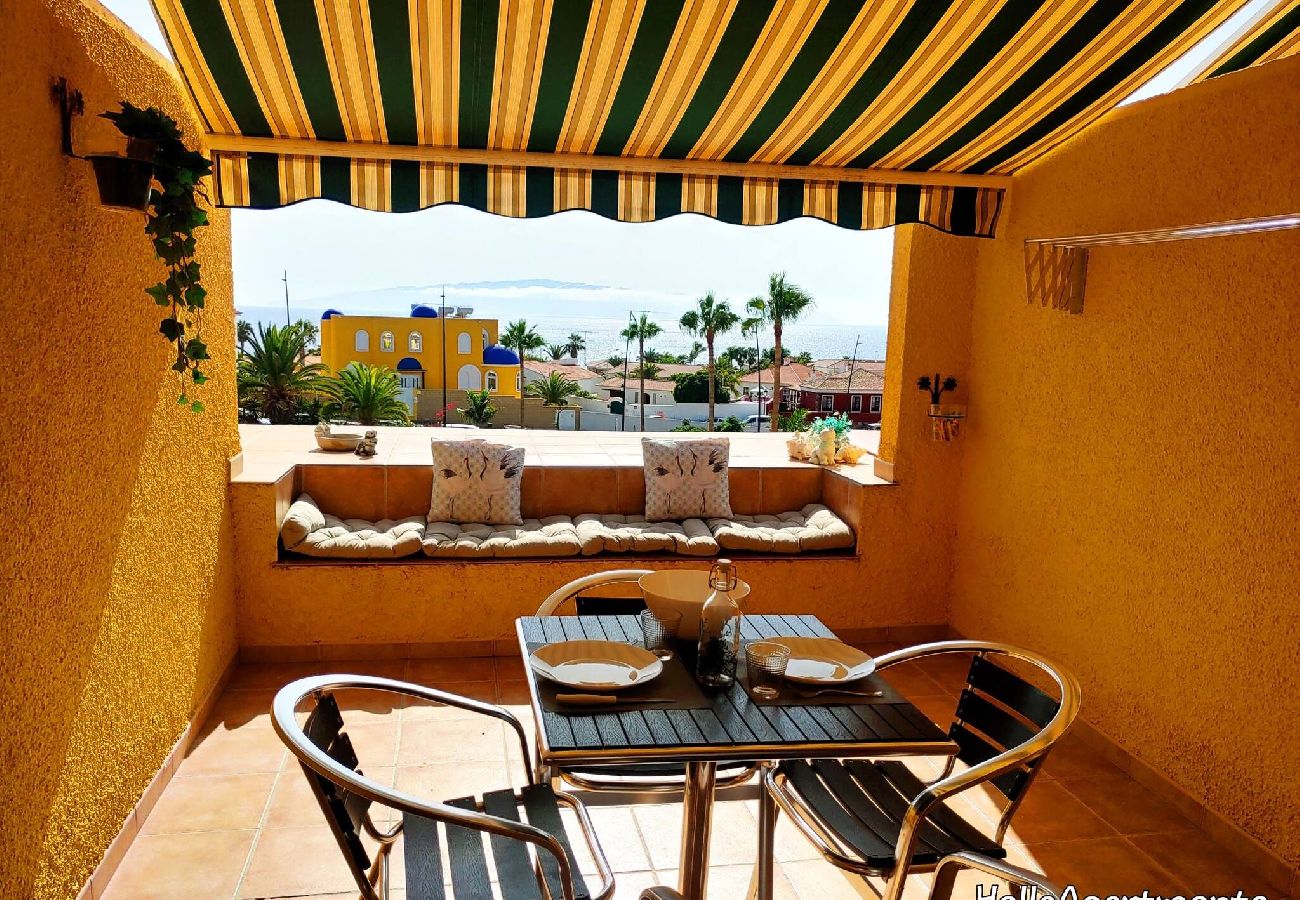Apartamento en Santiago del Teide - Sunny Place Playa Arena by HelloApartments