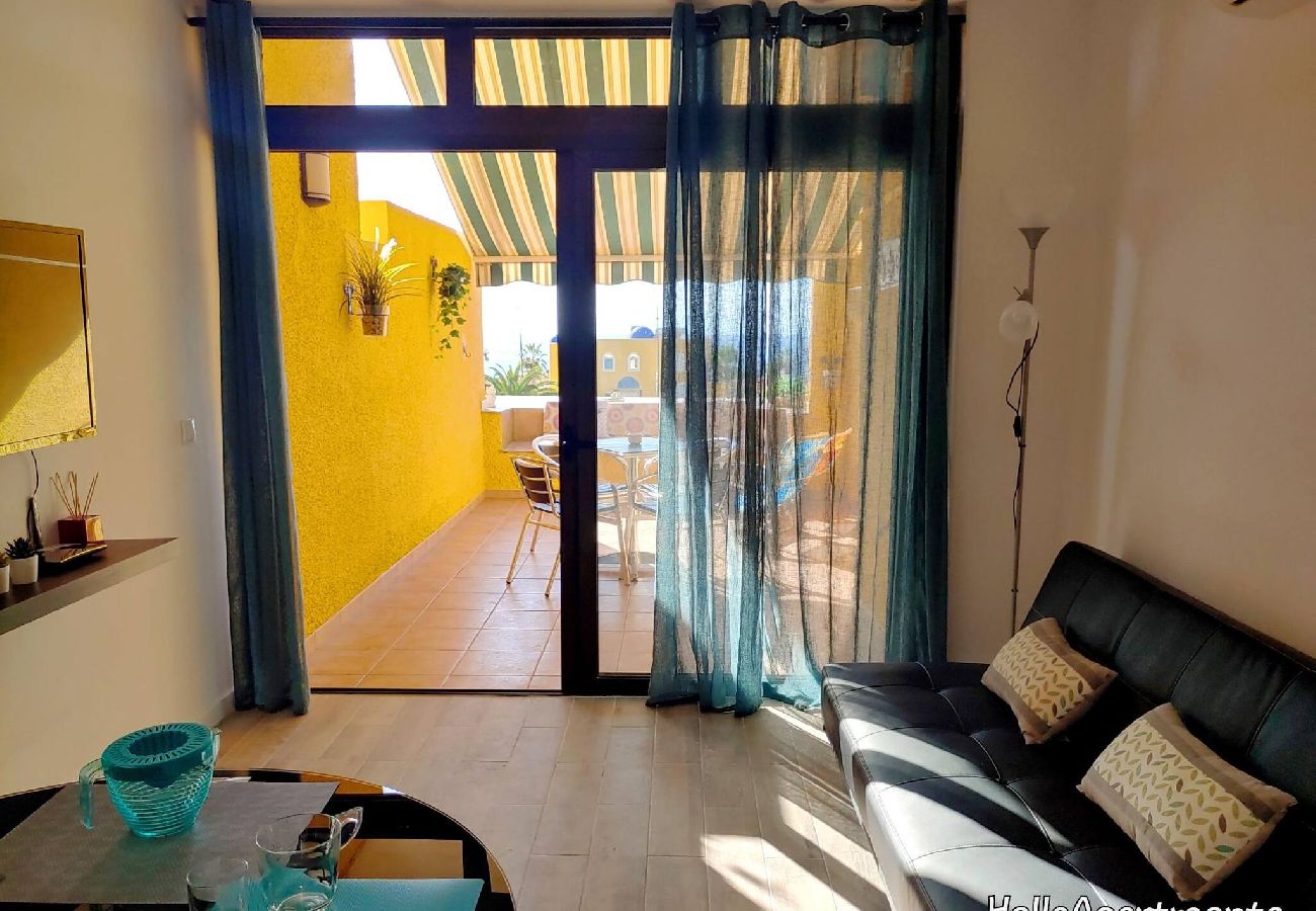 Apartamento en Santiago del Teide - Sunny Place Playa Arena by HelloApartments