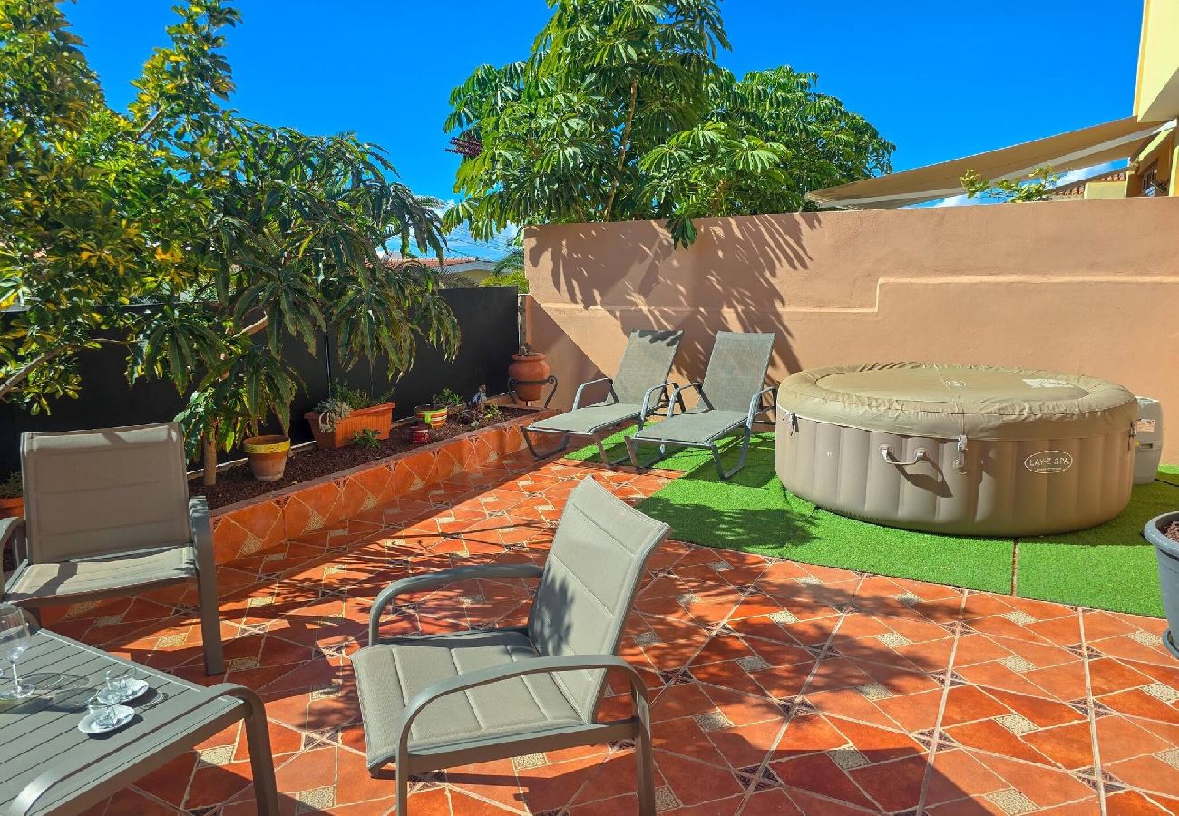 Villa en Arona - Dream House in Palm Mar by HelloApartments