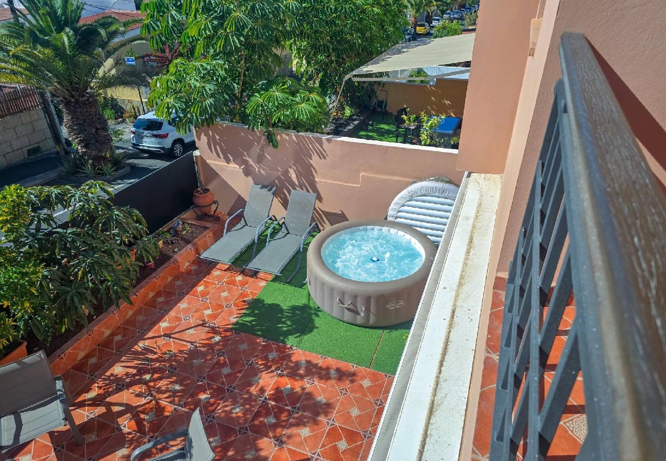 Villa en Arona - Dream House in Palm Mar by HelloApartments