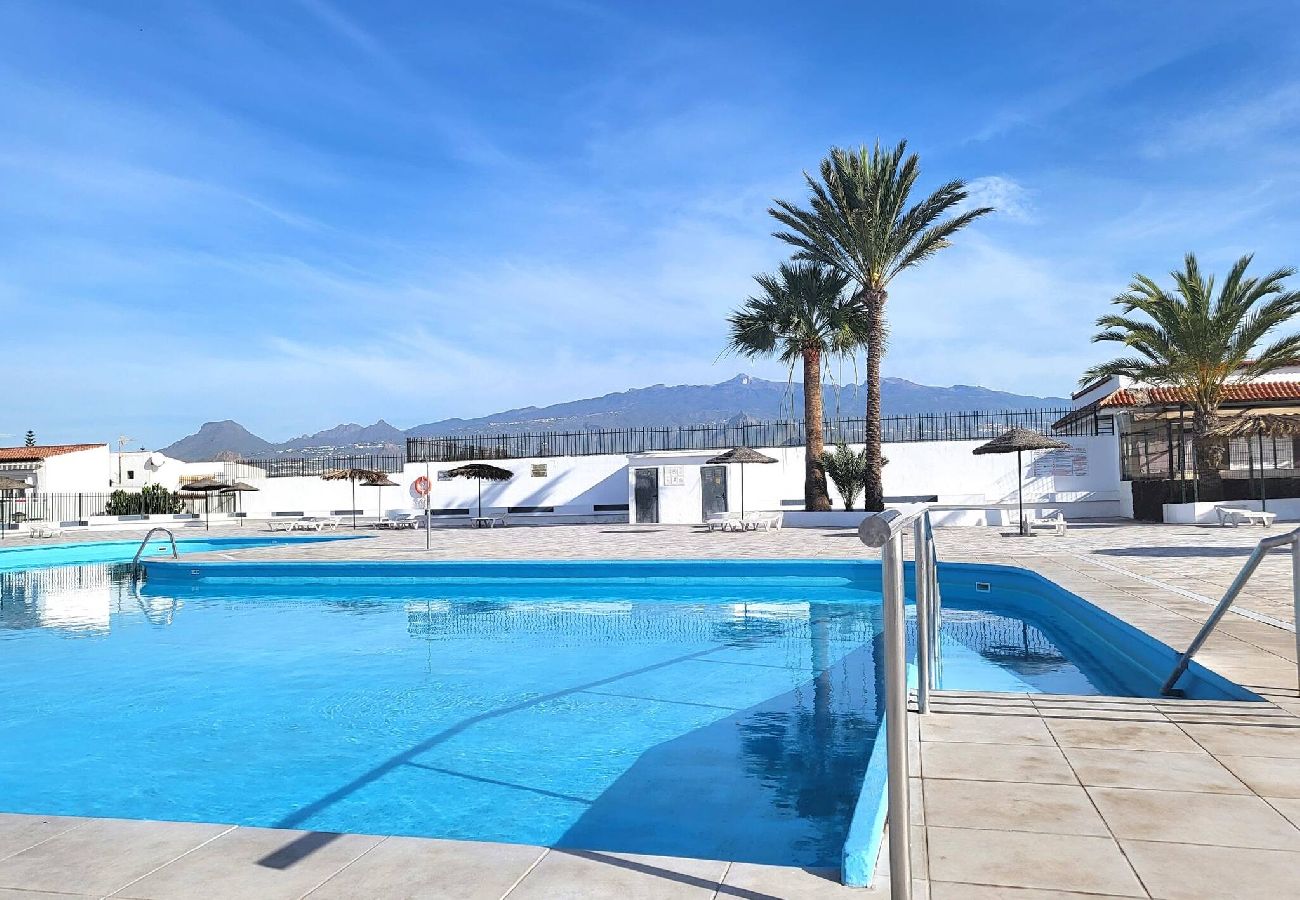 Apartamento en Arona - Casa Diana by HelloApartments