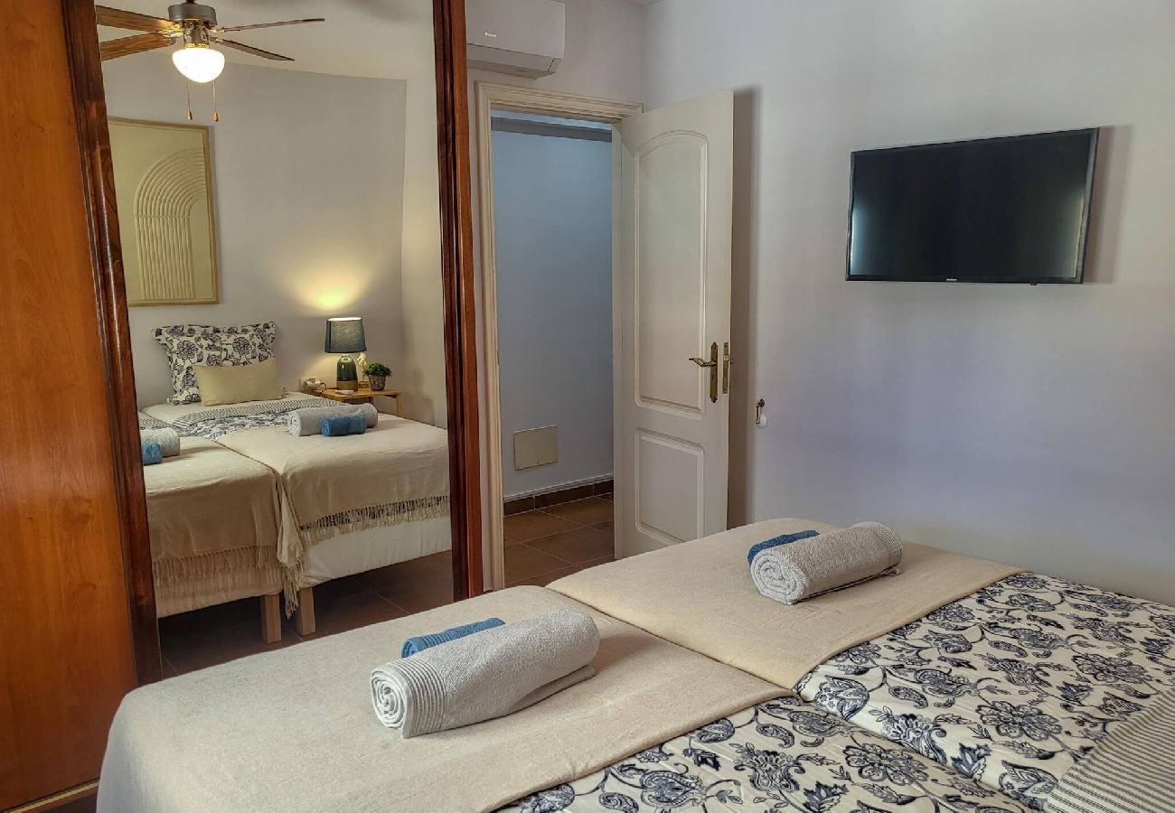 Apartamento en San Miguel - Family Golf & Sun by HelloApartments