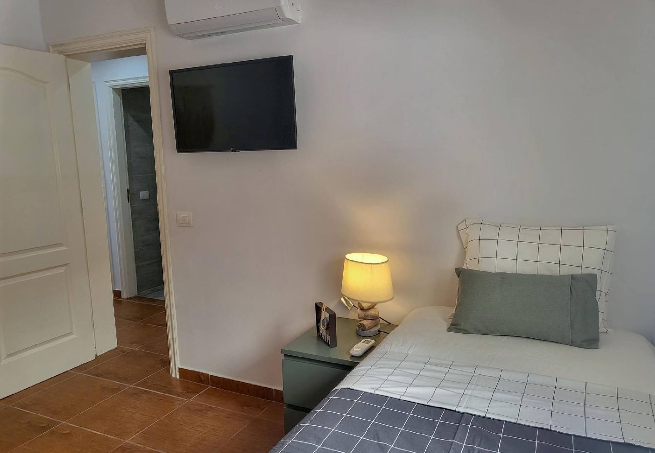 Apartamento en San Miguel - Family Golf & Sun by HelloApartments