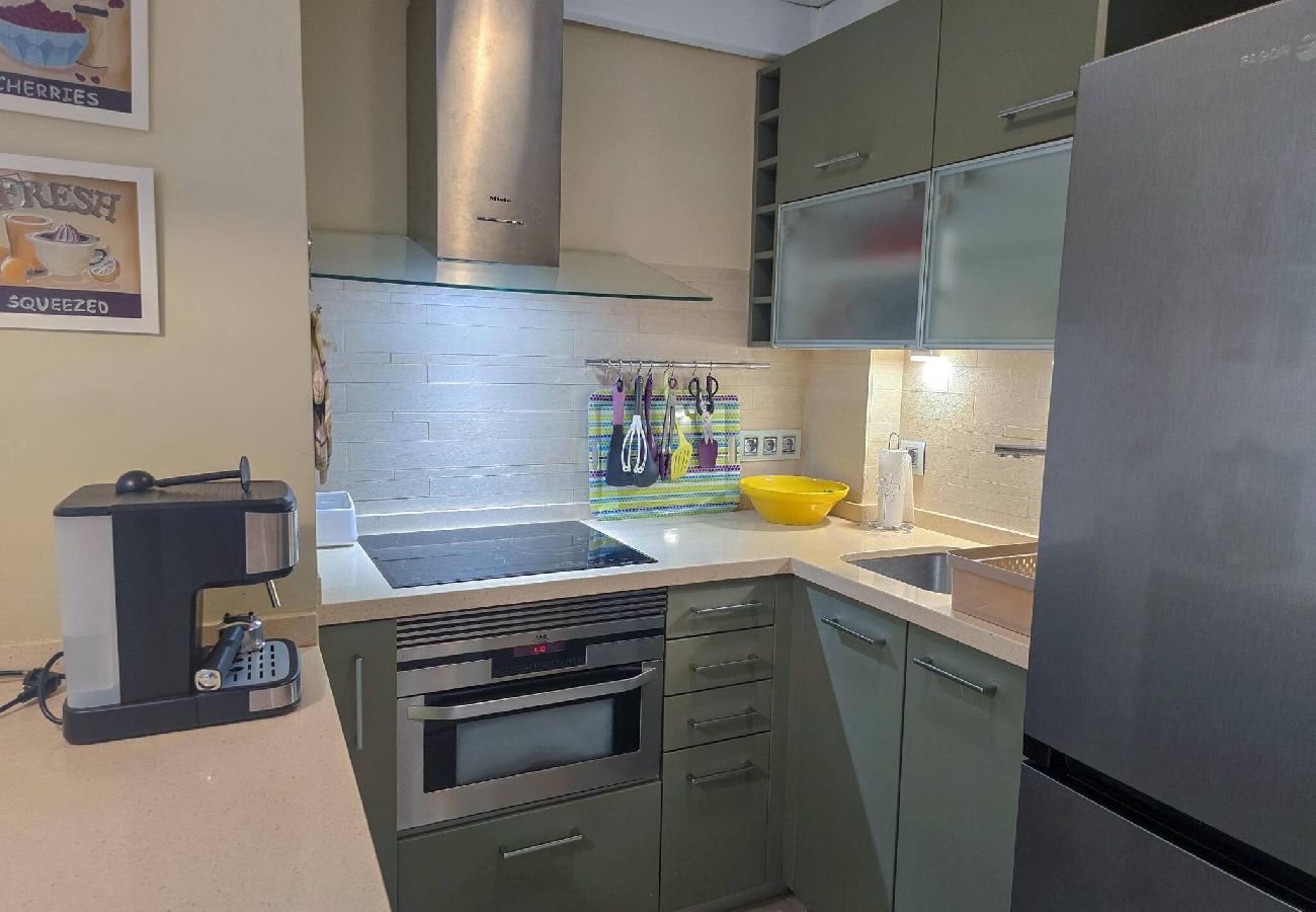 Apartamento en Arona - 	Happy Moments in Los Cristianos by HelloApartments