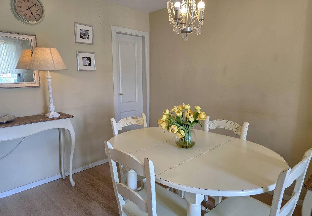 Apartamento en Arona - 	Happy Moments in Los Cristianos by HelloApartments