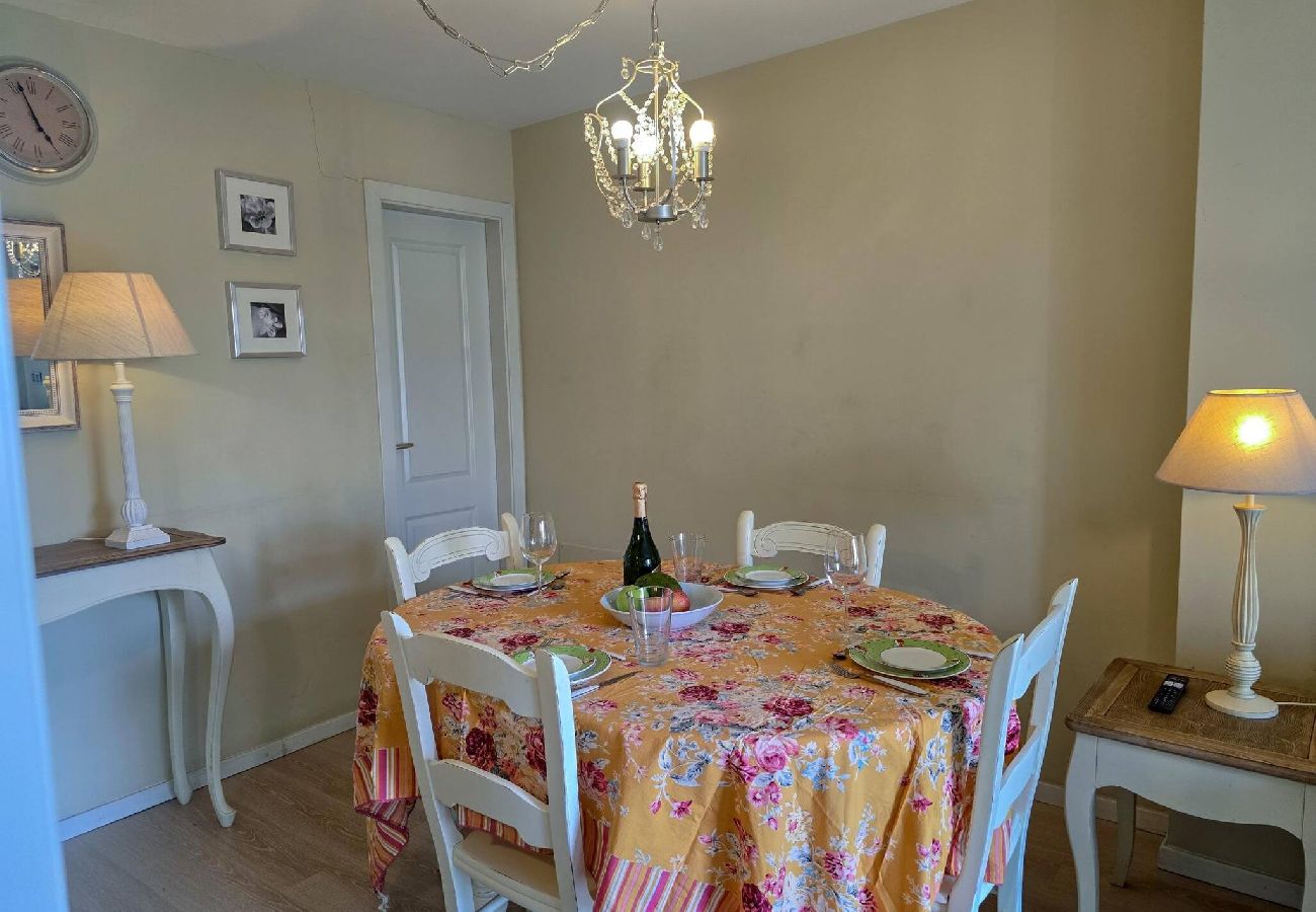 Apartamento en Arona - 	Happy Moments in Los Cristianos by HelloApartments