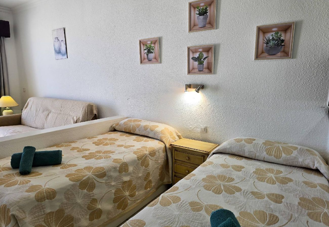 Estudio en Costa Adeje - Balcón, vista al mar, WiFi, A/C, piscina, 100 mts. de la playa