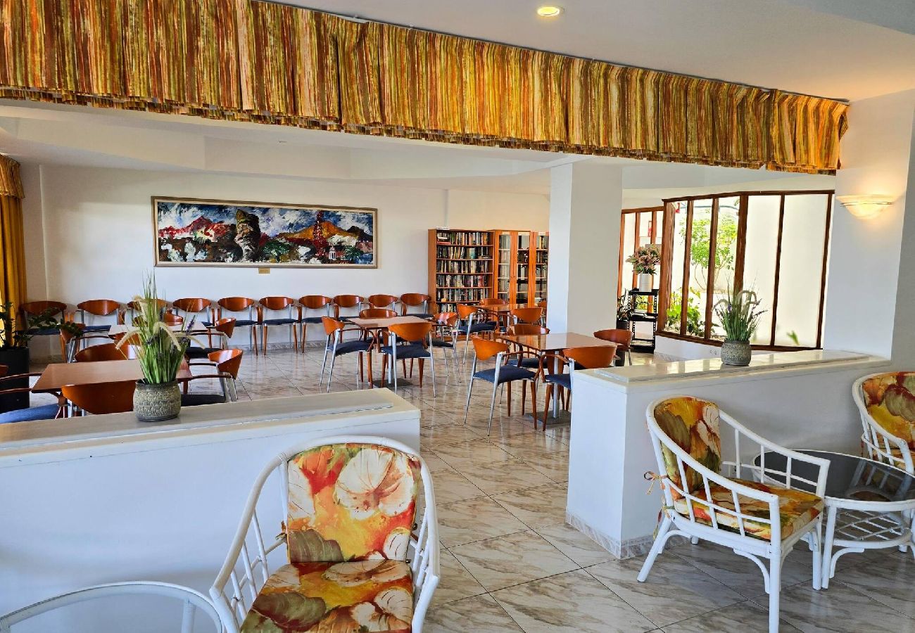 Estudio en Costa Adeje - Balcón, vista al mar, WiFi, A/C, piscina, 100 mts. de la playa