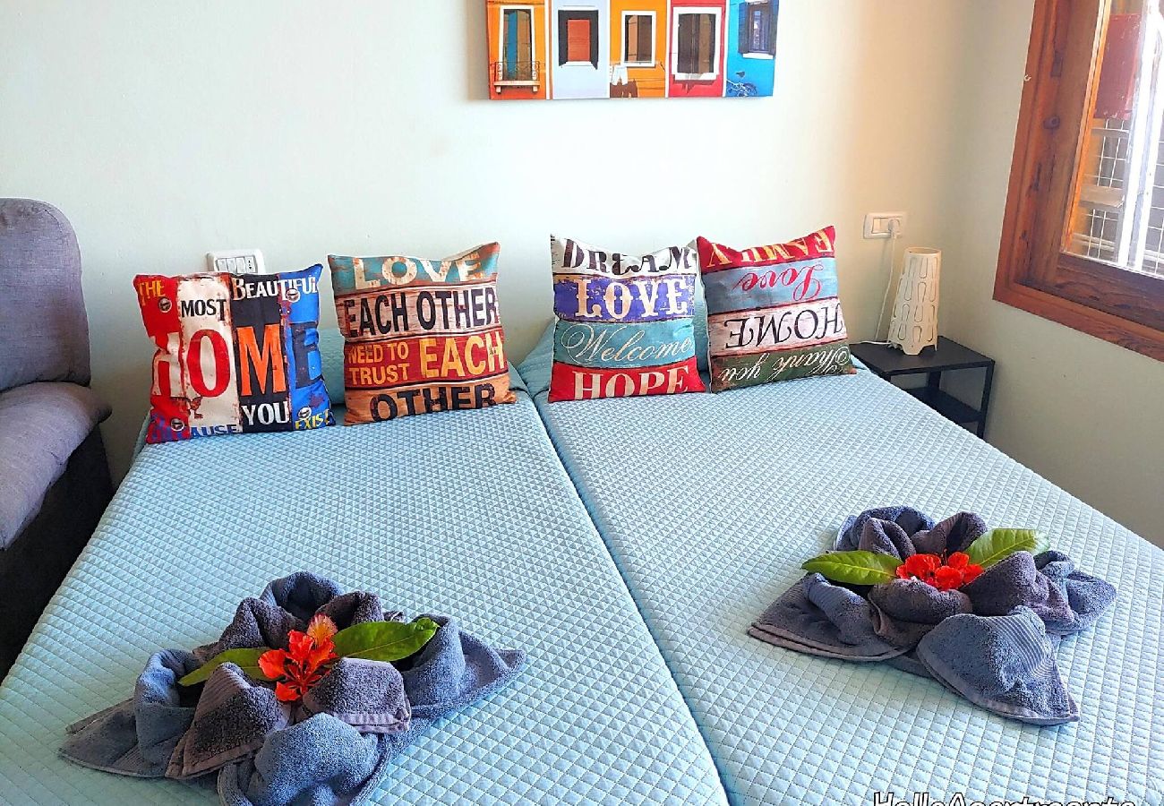 Studio à Santiago del Teide - Sea View Playa Arena by HelloApartments