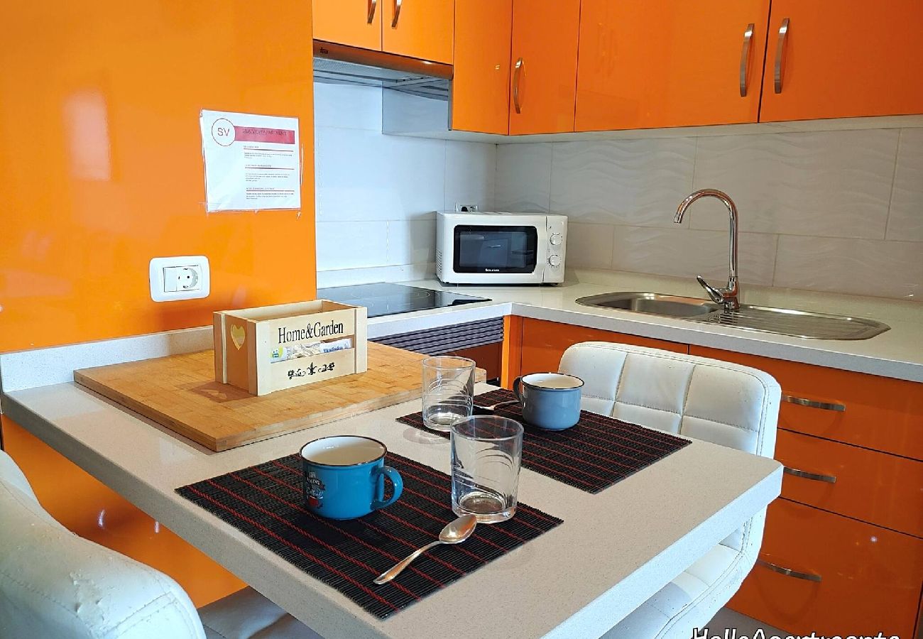 Studio à Santiago del Teide - Sea View Playa Arena by HelloApartments