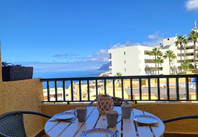 Appartement à Santiago del Teide - Sunset Arena Beach by HelloApartments