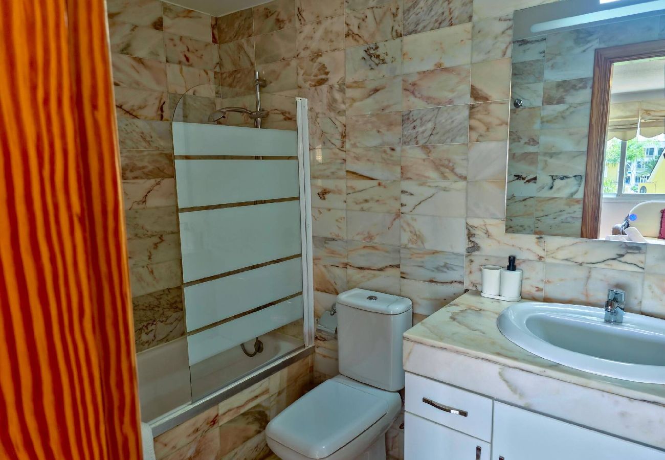 Maison mitoyenne à Arona - Casa Nonna by HelloApartments