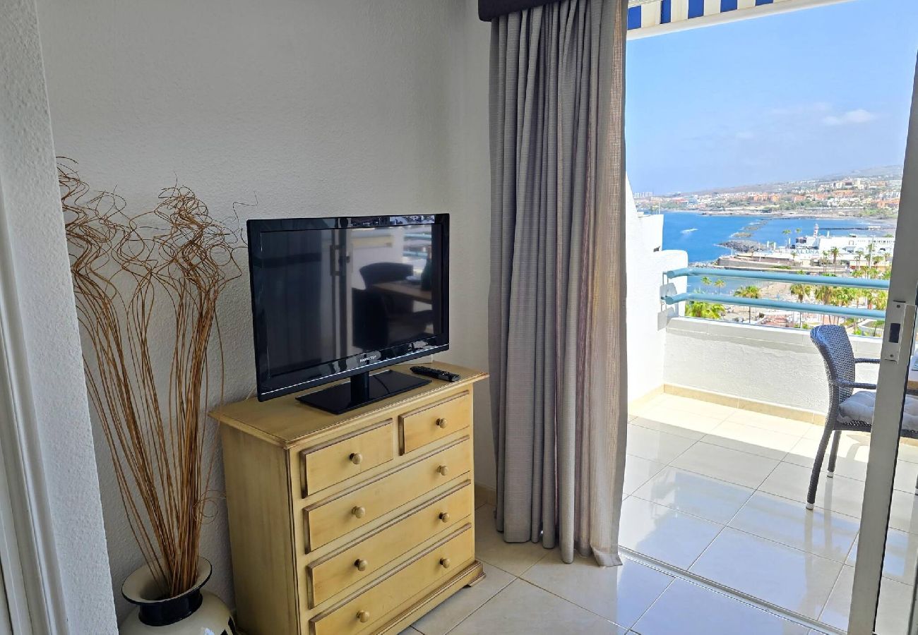 Studio à Costa Adeje - Balcon, vue mer, WiFi, A/C, piscine, 100 mts. de la plage