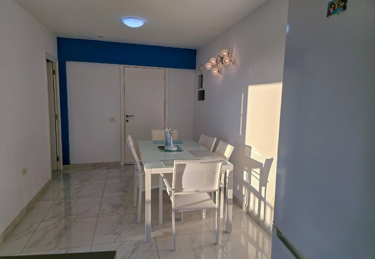 Appartement à Adeje - Aqua Sun Los Geranios by HelloApartments