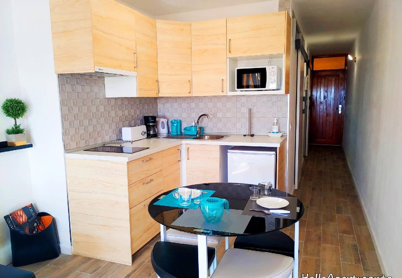 Apartamento em Santiago del Teide - Sunny Place Playa Arena by HelloApartments
