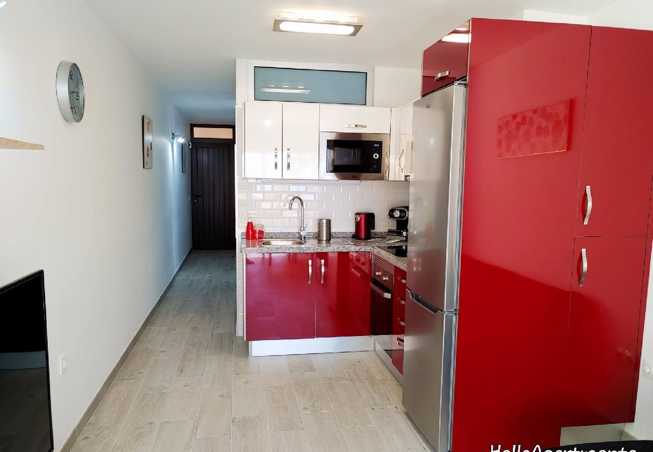 Apartamento em Santiago del Teide - Ocean View Playa la Arena by HelloApartments