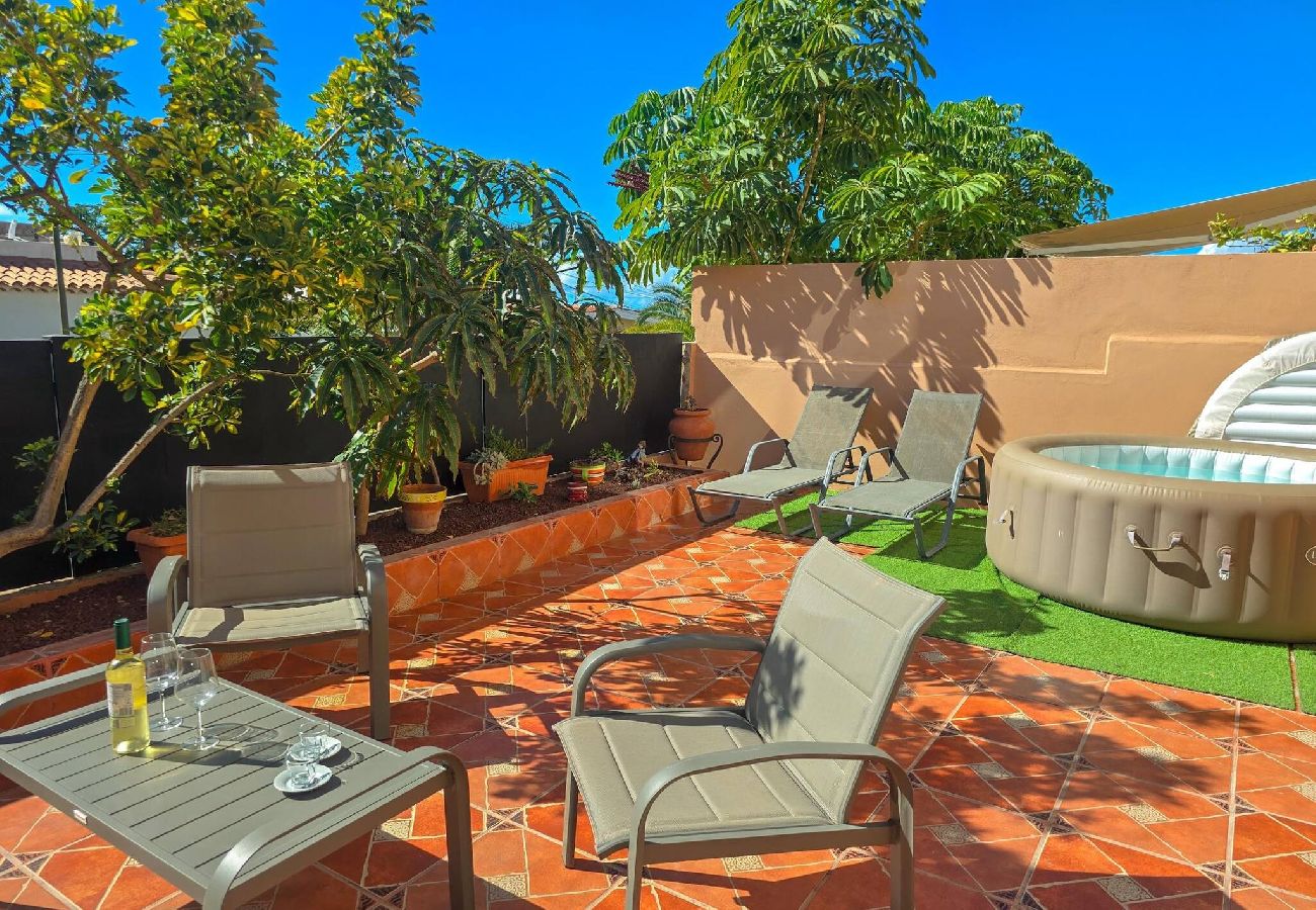 Villa em Arona - Dream House in Palm Mar by HelloApartments