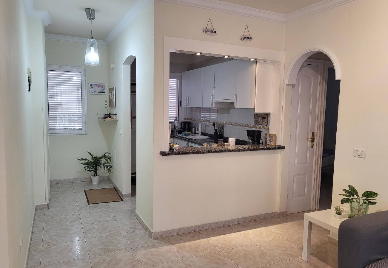 Apartamento em Arona - Sea Front Costa Sol by HelloApartments