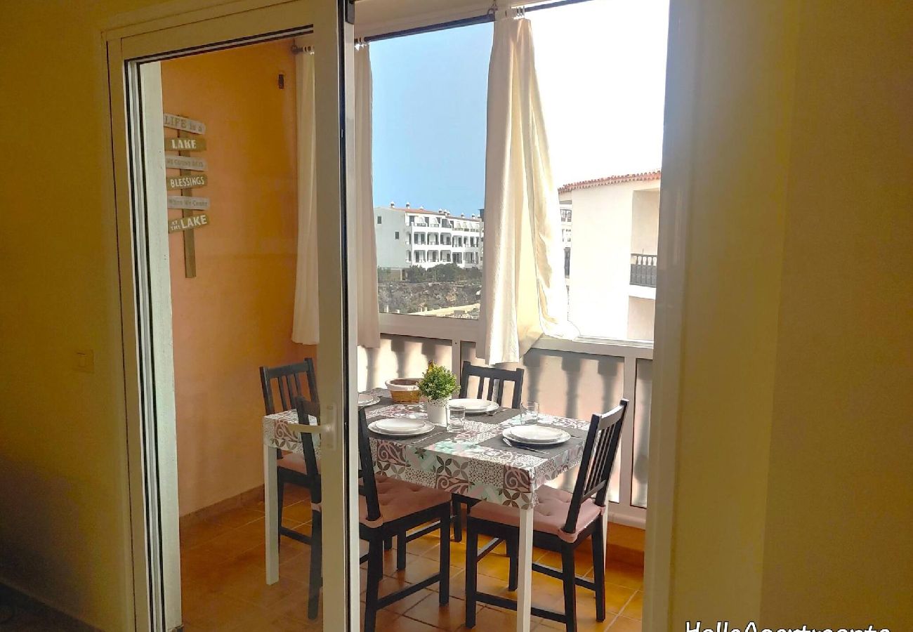 Apartamento em Arona - Sea Front Costa Sol by HelloApartments