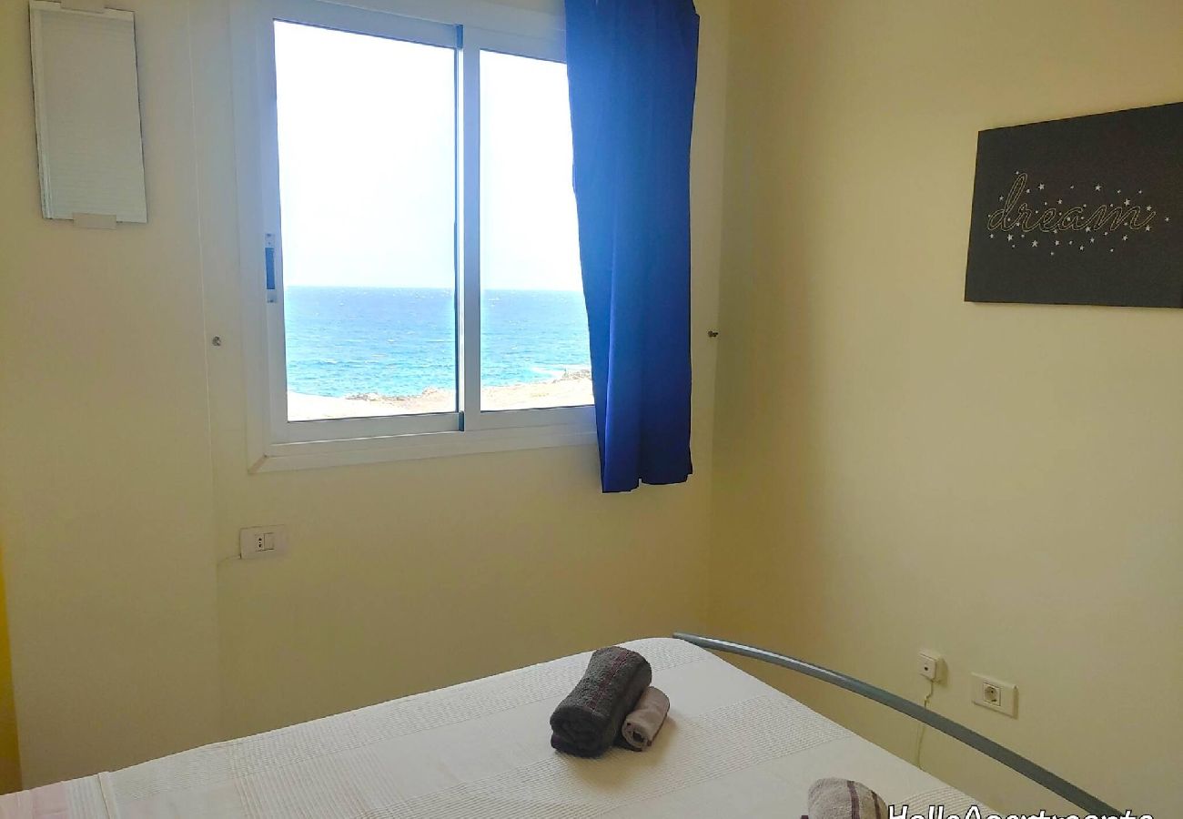 Apartamento em Arona - Sea Front Costa Sol by HelloApartments