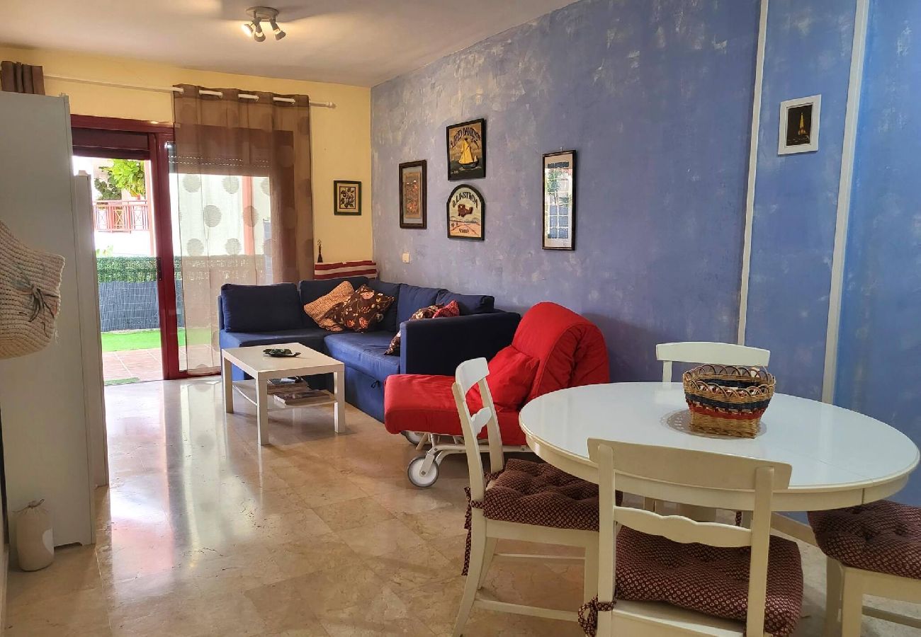 Apartamento em Arona - Oasis Palm Mar by HelloApartments