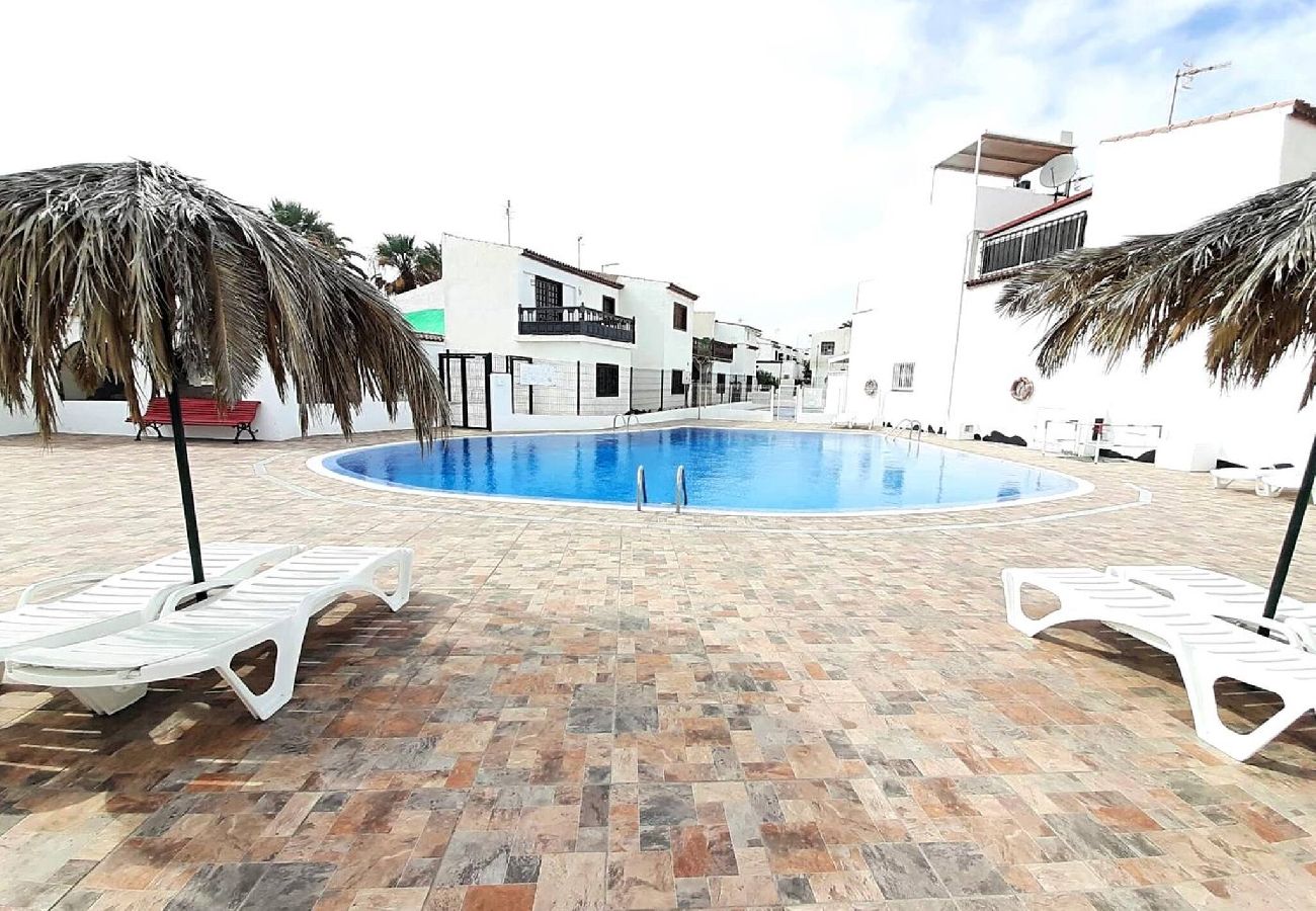 Apartamento em Arona - Casa Diana by HelloApartments