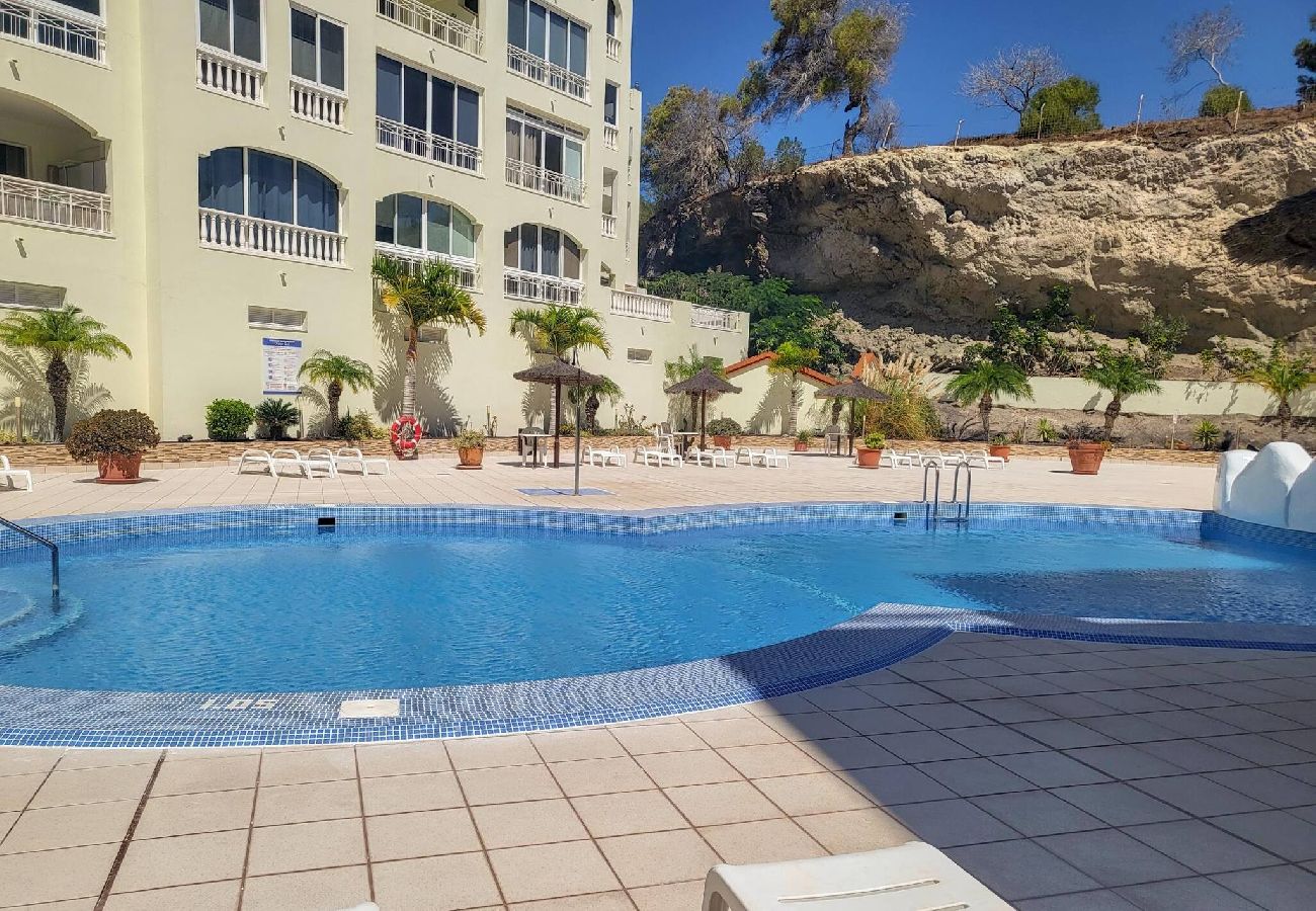 Apartamento em San Miguel - Family Golf & Sun by HelloApartments