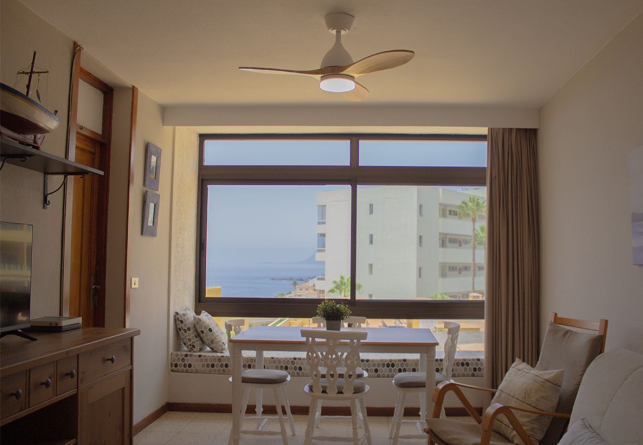 Apartamento em Santiago del Teide - Sunset Arena Beach by HelloApartments