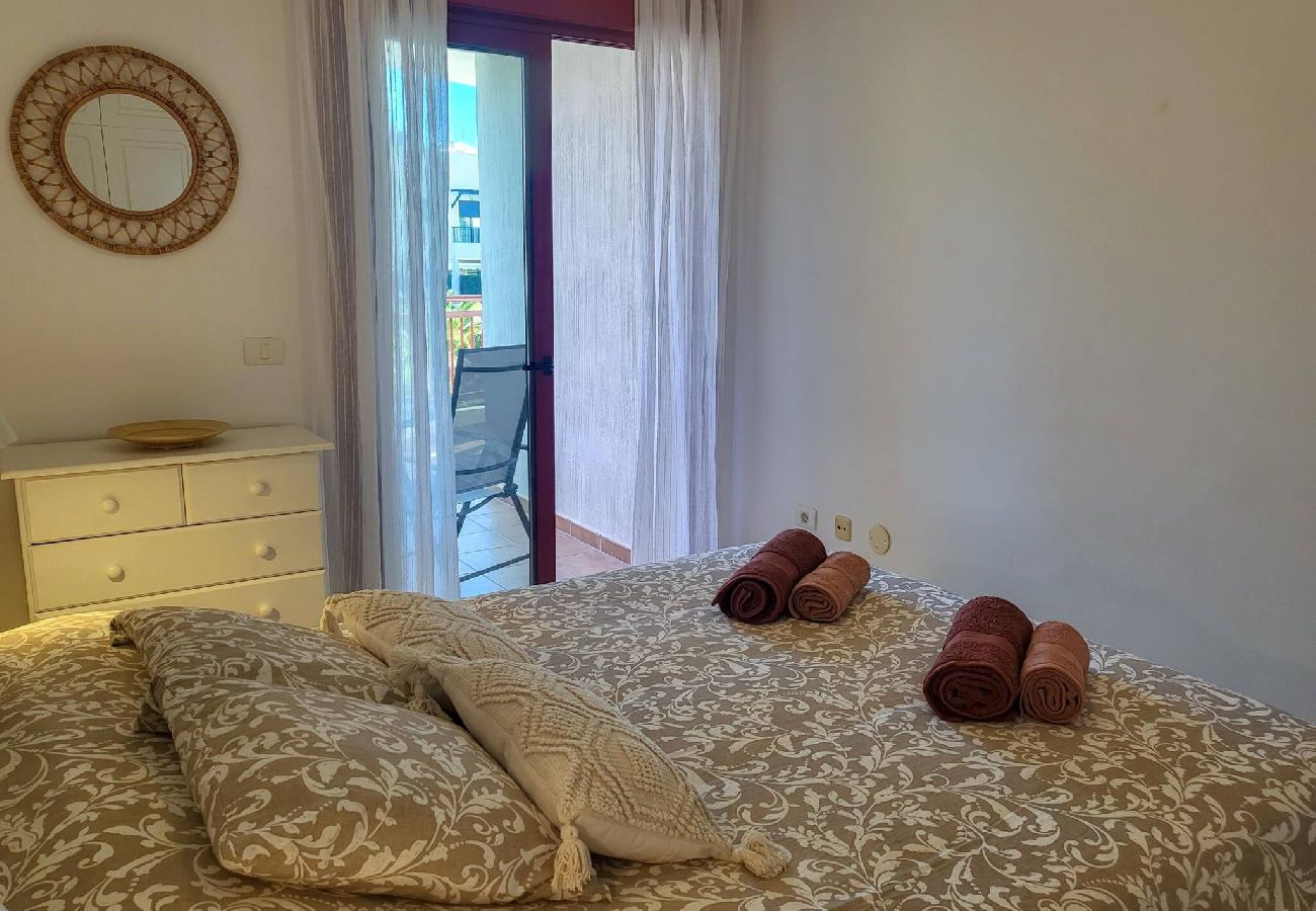 Apartamento em Arona - Relax in Palm Mar by HelloApartments