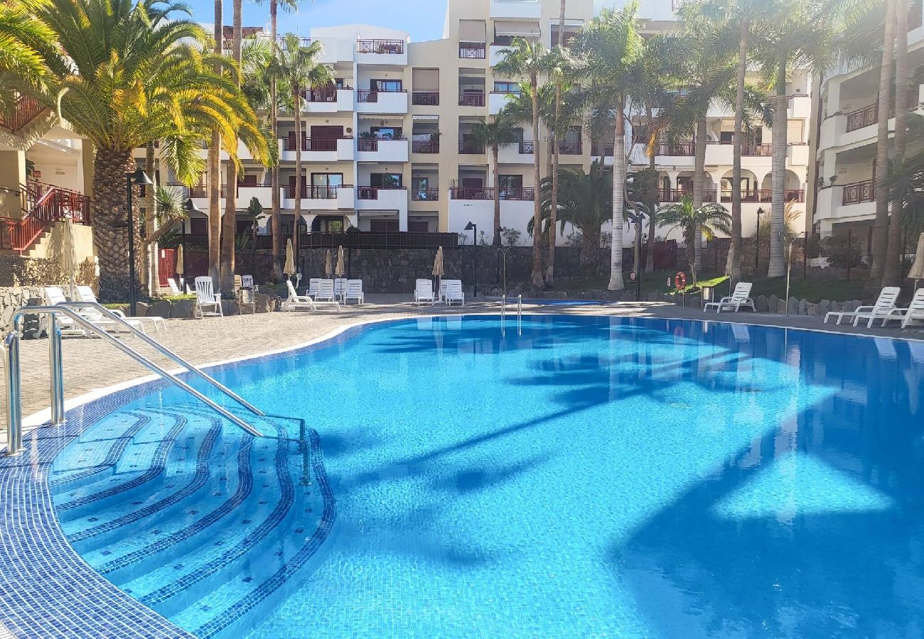 Apartamento em Arona - Relax in Palm Mar by HelloApartments