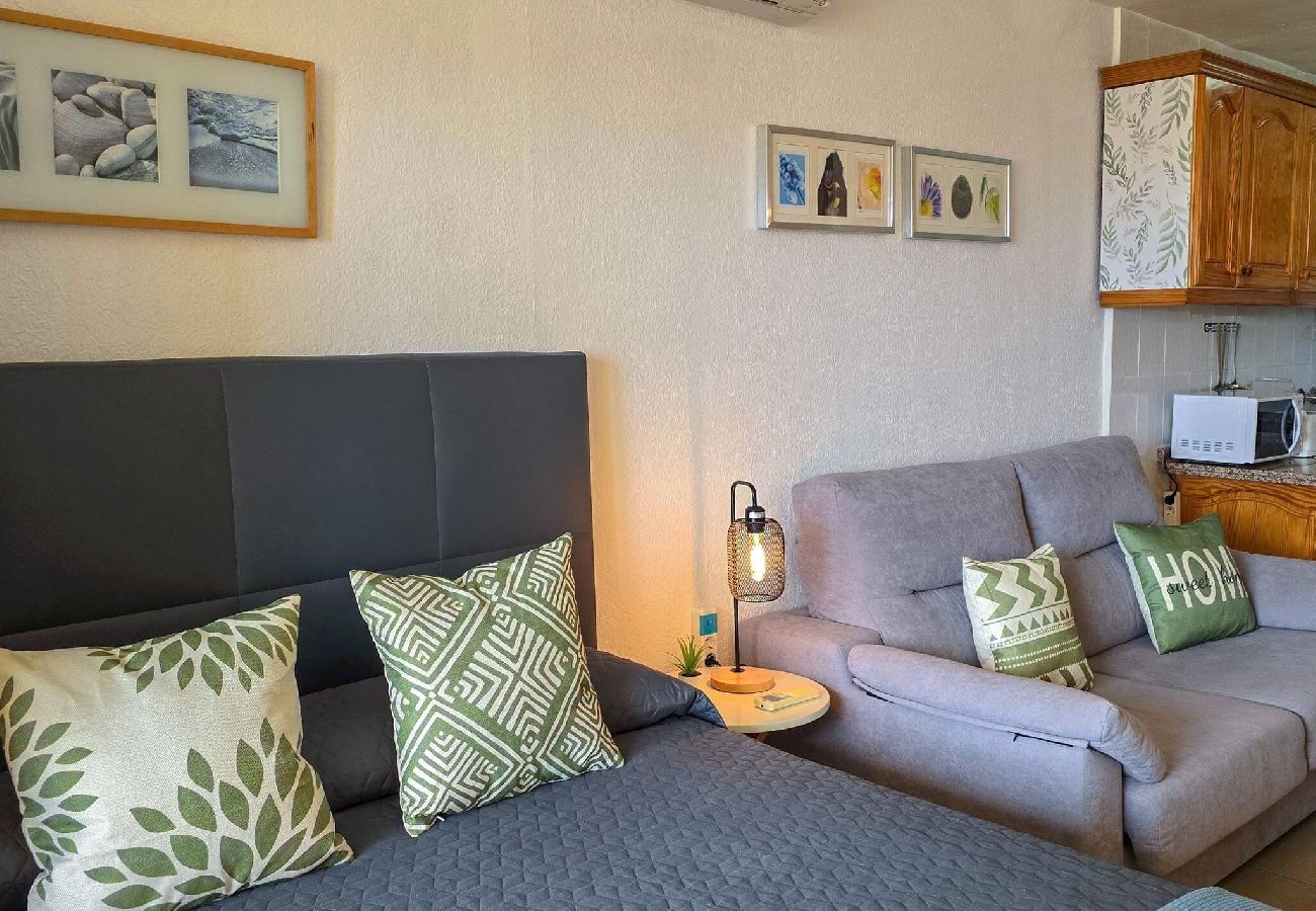 Estúdio em Santiago del Teide - Cosy Place with Sea View by HelloApartments
