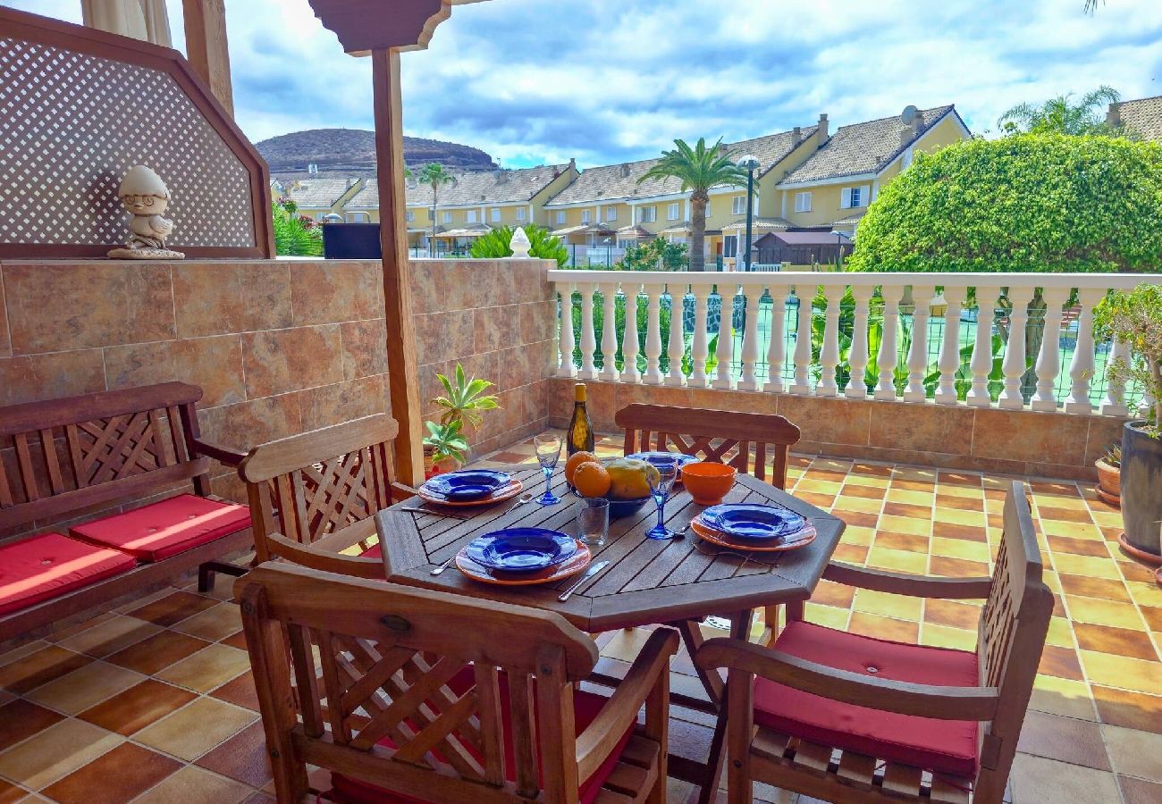 Casa geminada em Arona - Casa Nonna by HelloApartments