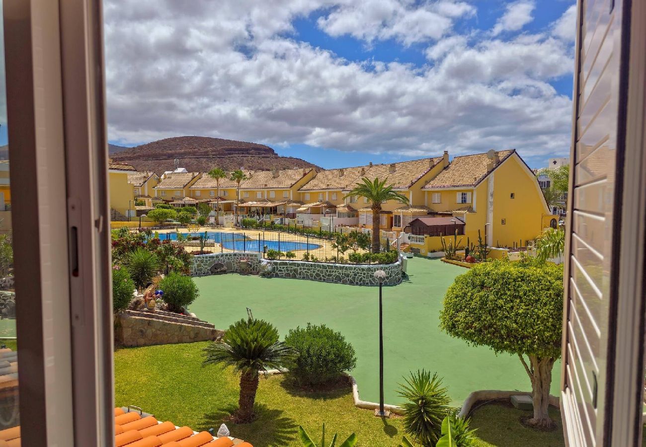 Casa geminada em Arona - Casa Nonna by HelloApartments