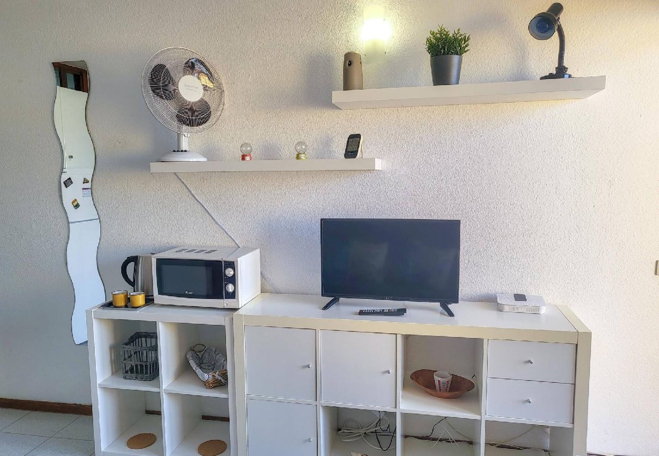 Apartamento em Puerto de Santiago - Sol Playa by HelloApartments