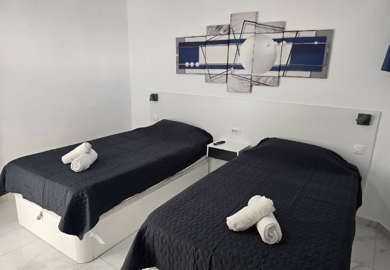 Apartamento em Adeje - Aqua Sun Los Geranios by HelloApartments