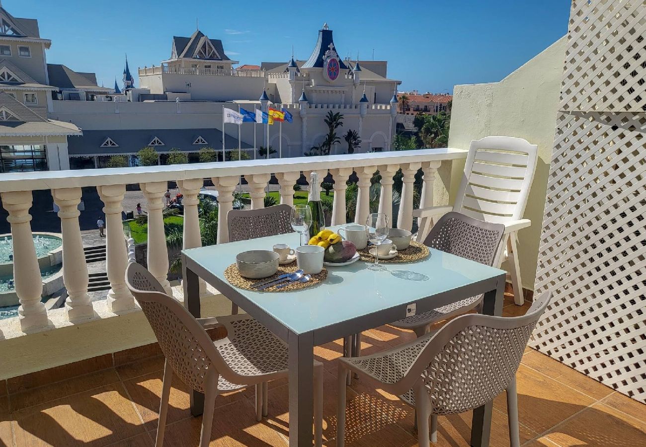 Apartment in San Miguel - Family Golf & Sun by HelloApartments