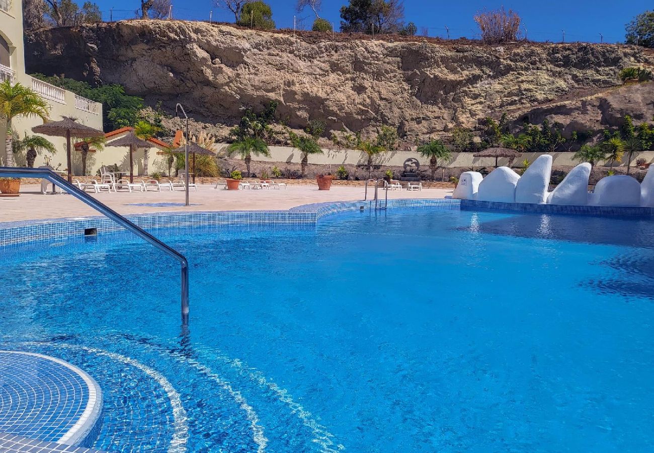 Apartment in San Miguel - Family Golf & Sun by HelloApartments