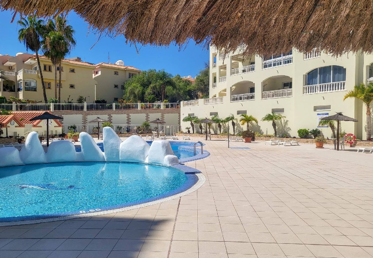 Apartment in San Miguel - Family Golf & Sun by HelloApartments