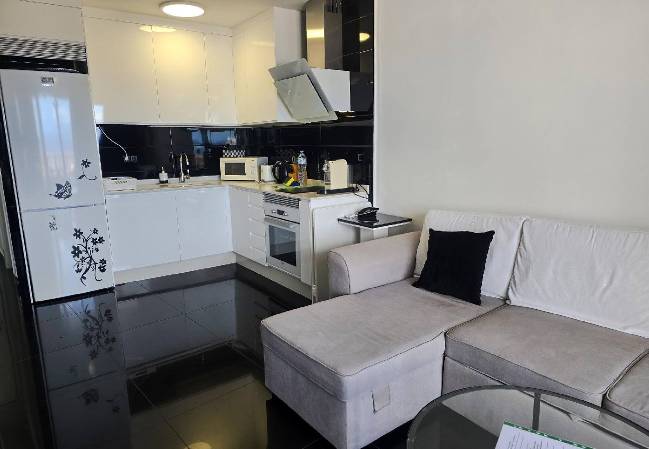 Apartment in Adeje - Sunset in Los Geranios by HelloApartments