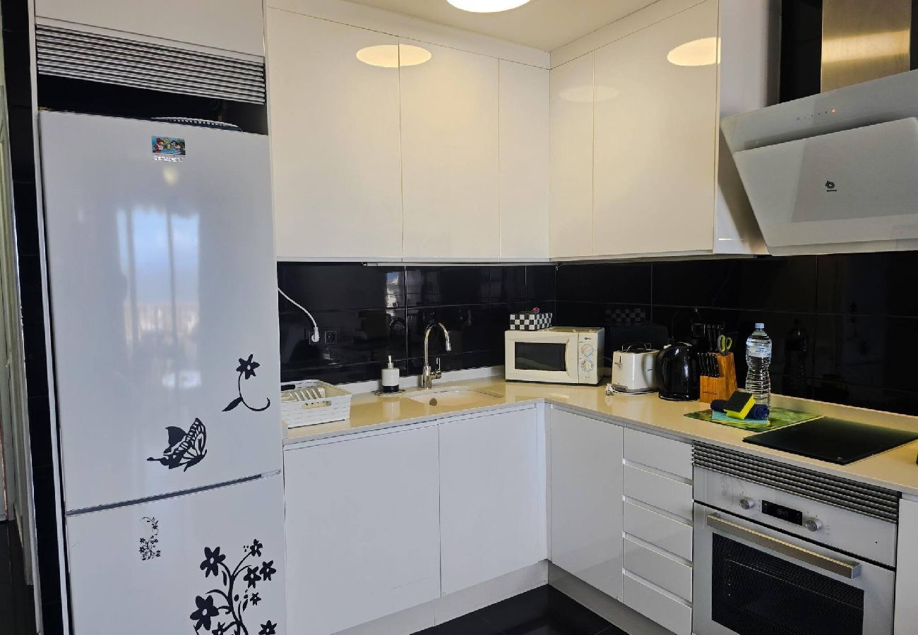 Apartment in Adeje - Sunset in Los Geranios by HelloApartments